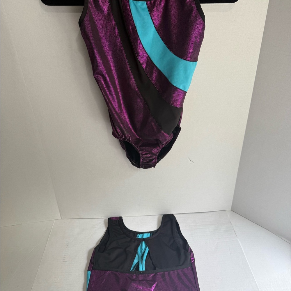 Danskin Now Purple and Blue Bodysuit One Piece with Sleek Design